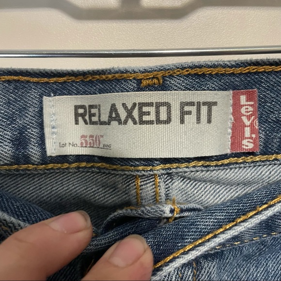 Levi’s 550 Relaxed Fit Jeans size 46x32 - Picture 4 of 8